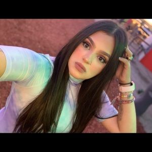 Meet your Posher, Yvette